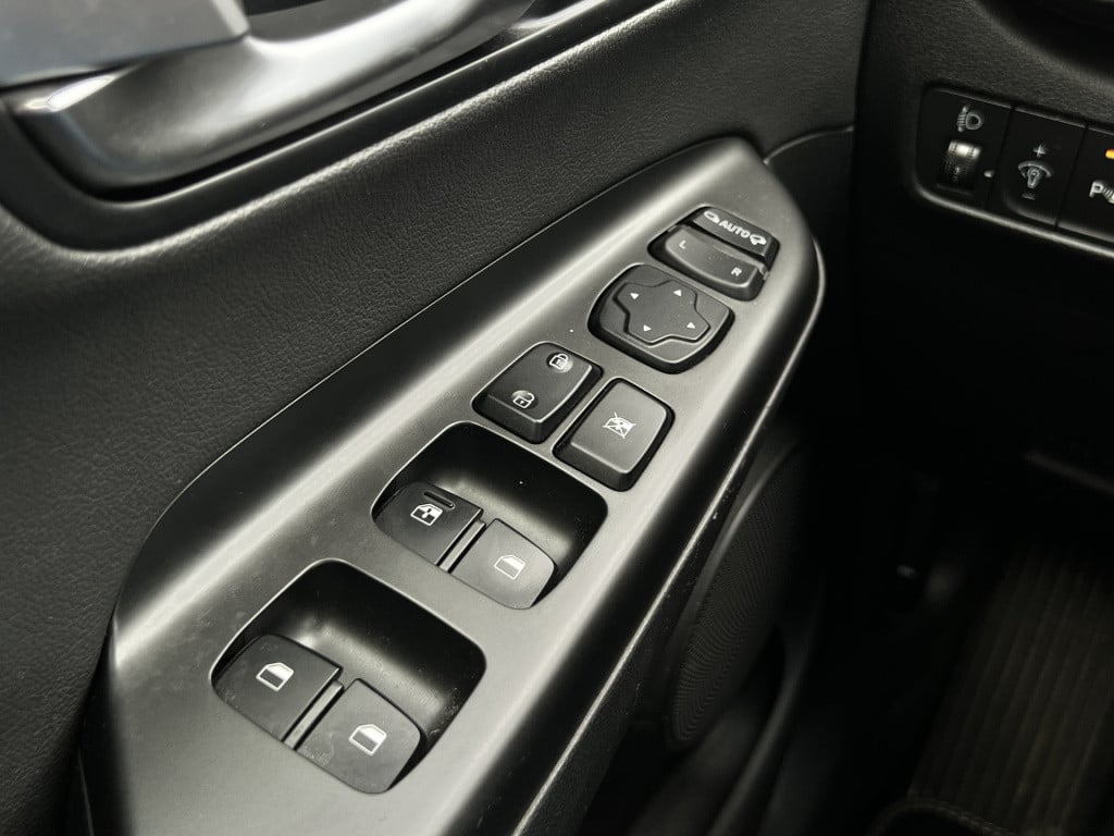 Hyundai Kona 1.6 gdi hev premium