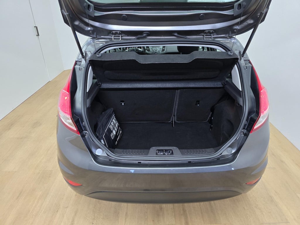 Ford Fiesta occasion 1.0 style met airco en 5 deurs uitvoering | tweedehand