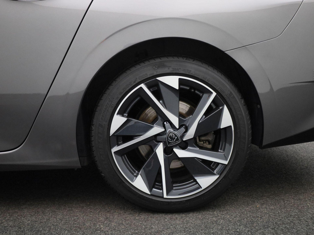 Peugeot 308 sw 1.6 plug-in hybrid 180 allure | | navigatie | apple carplay 