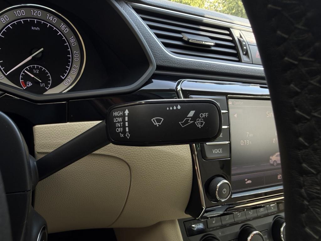 Skoda Superb 1.8 tsi laurin & klement - top uitvoering! -