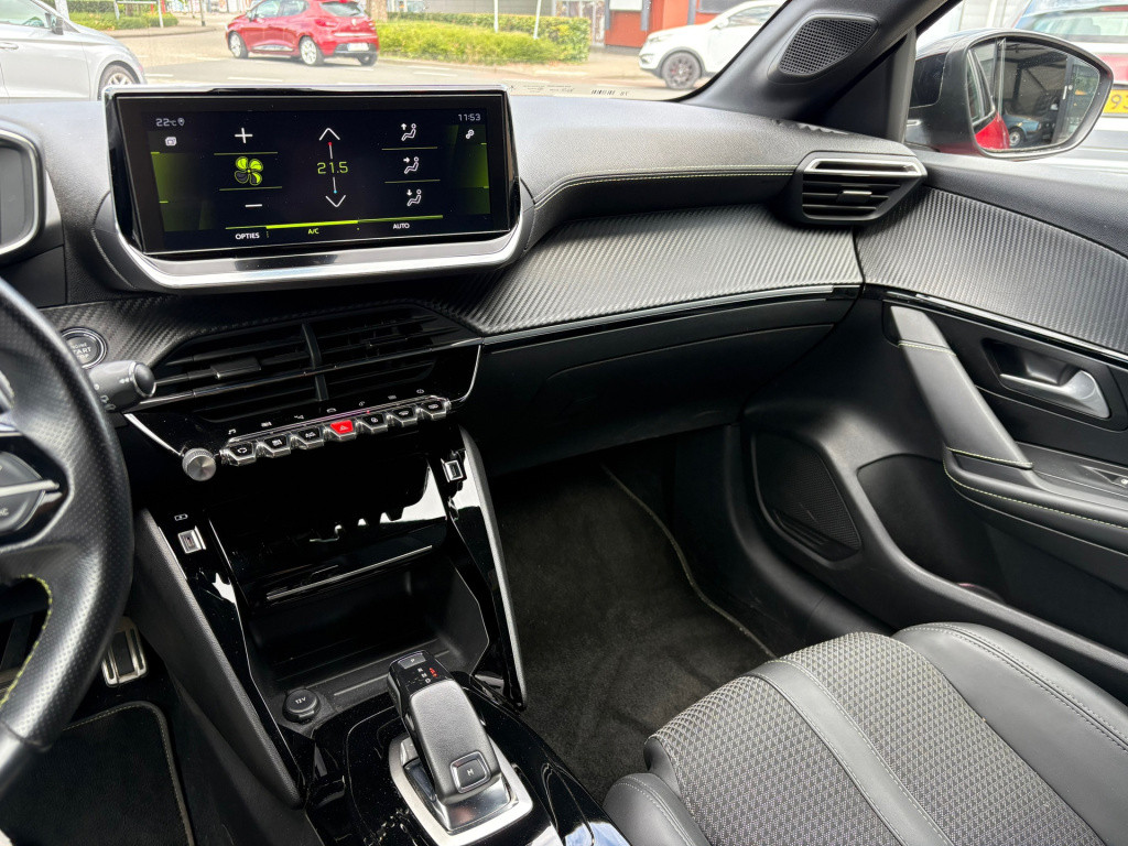 Peugeot 208 1.2 puretech gt-line