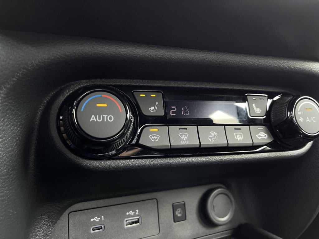 Nissan Juke 1.6 hybrid n-connecta cold pack