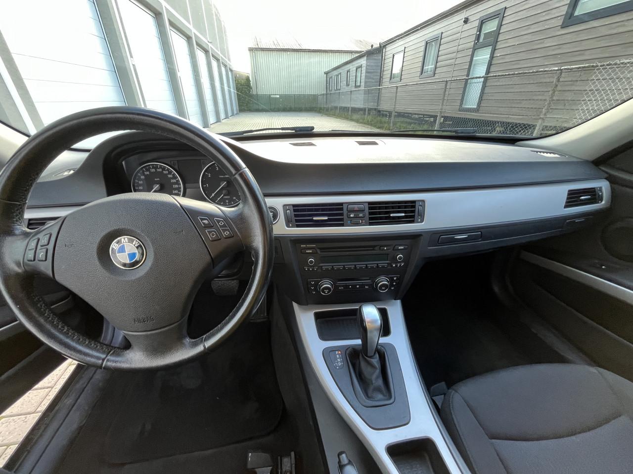 BMW 318i touring youngtimer / btw auto