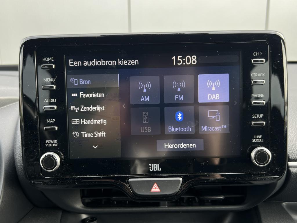 Toyota Yaris 1.5 hyb. executive