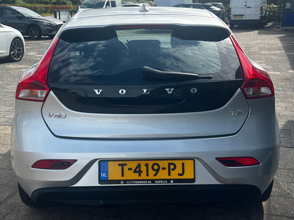 Volvo V40 2.0 t2 momentum, navi, afn. trekhaak enz...