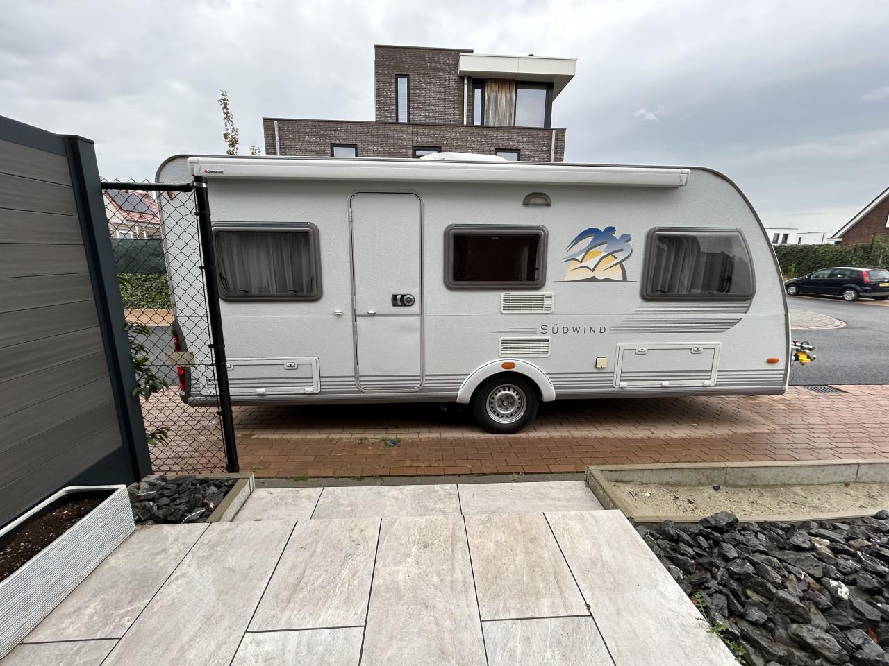 Knaus Südwind caravan 500 eu mover/airco/luifel