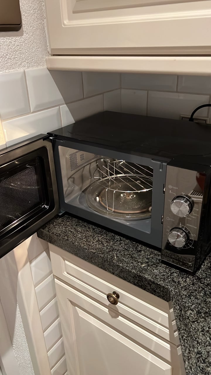 Koenig 2-in-1 Magnetron met Grillfunctie