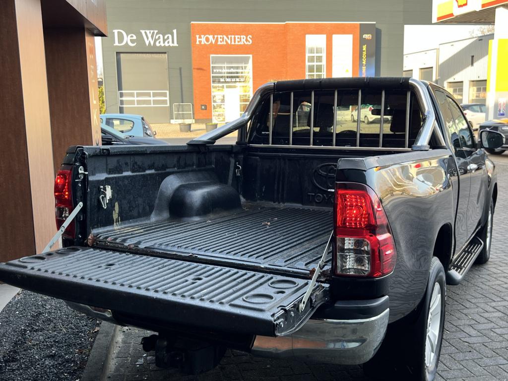 Toyota Hilux 2.4 d-4d-f xtra cab professional 3500 kg trekgewicht | ex btw