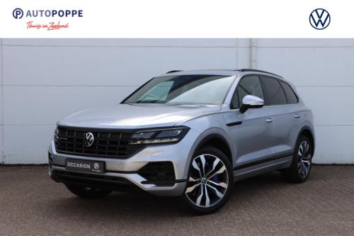 Volkswagen Touareg 3.0 tsi ehybrid 4motion elegance black style 367pk | soh