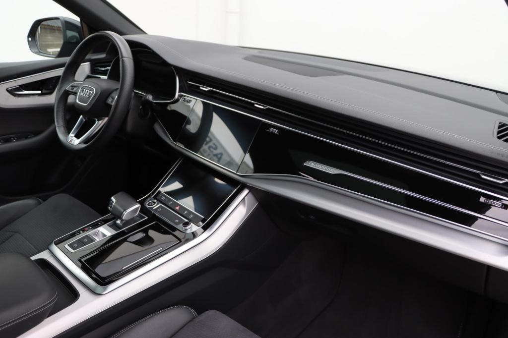 Audi Q8 55 tfsi e quattro pro line s 380pk tiptronic