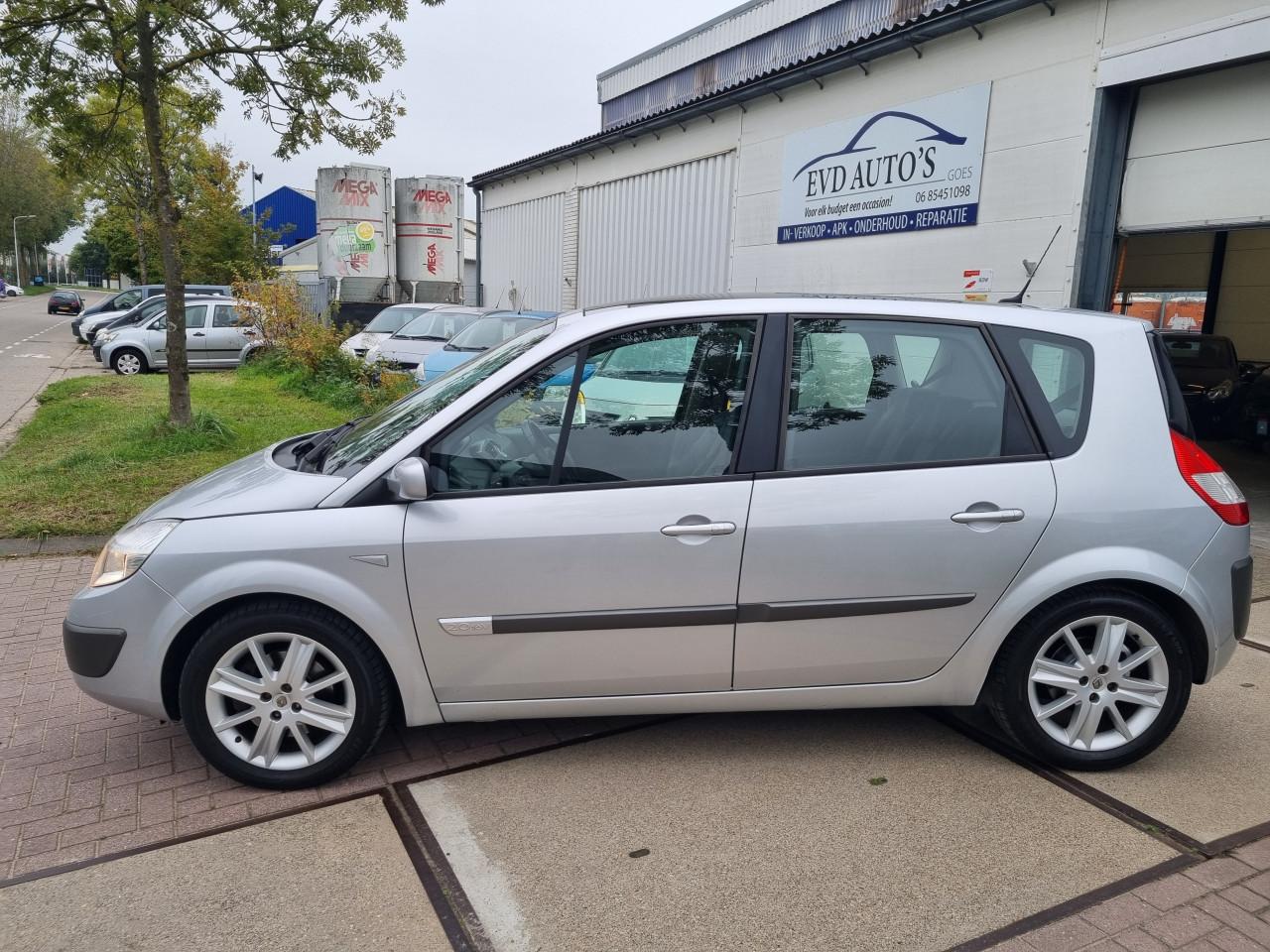 Renault Scénic 2.0-16V Tech Line | 1e Eigenaar | 119.907 KM!