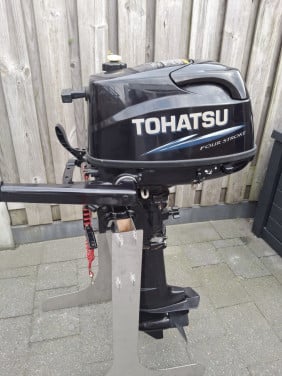 6 pk Tohatsu/Mercury korstaart buitenboordmotor NIEUWSTAAT