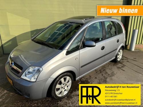 Opel Meriva 1.6 16v essentia