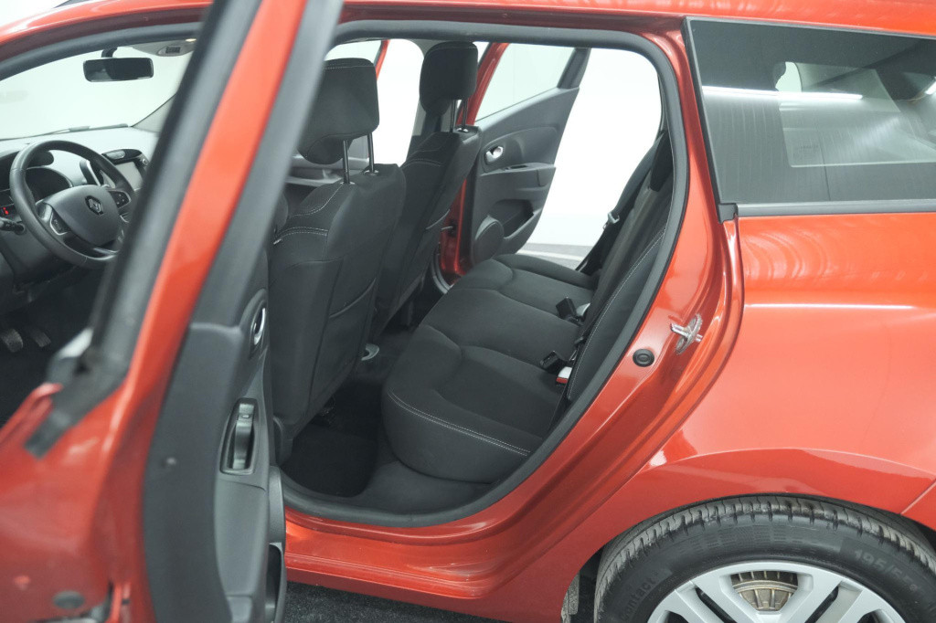 Renault Clio estate tce 90 zen | navigatie | airco | stoelverwarming | crui