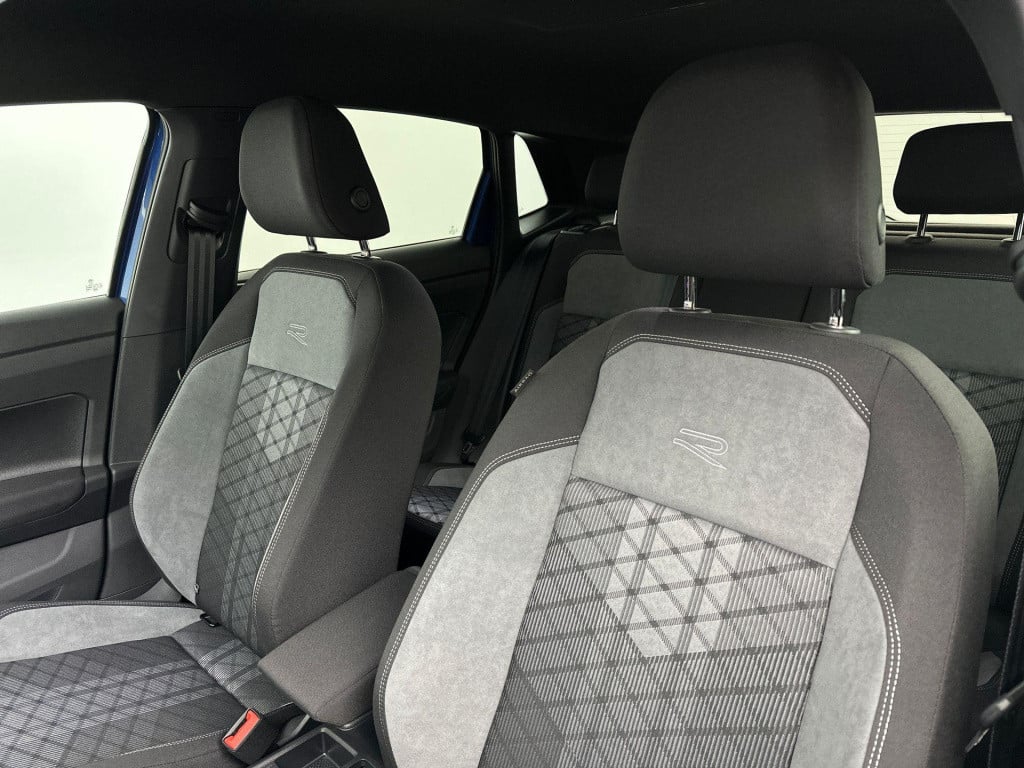 Volkswagen Polo r-line edition 1.0 tsi 70 kw / 95 pk hatchback 7 v