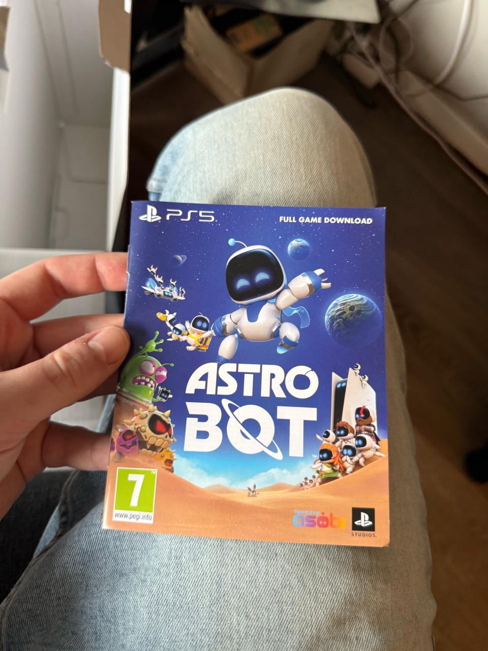 Playstation 5 slim 1 TB console digital edition