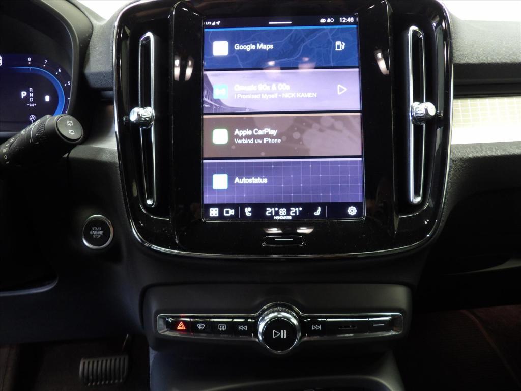 Volvo XC40 b3 163pk mild hybrid aut plus dark