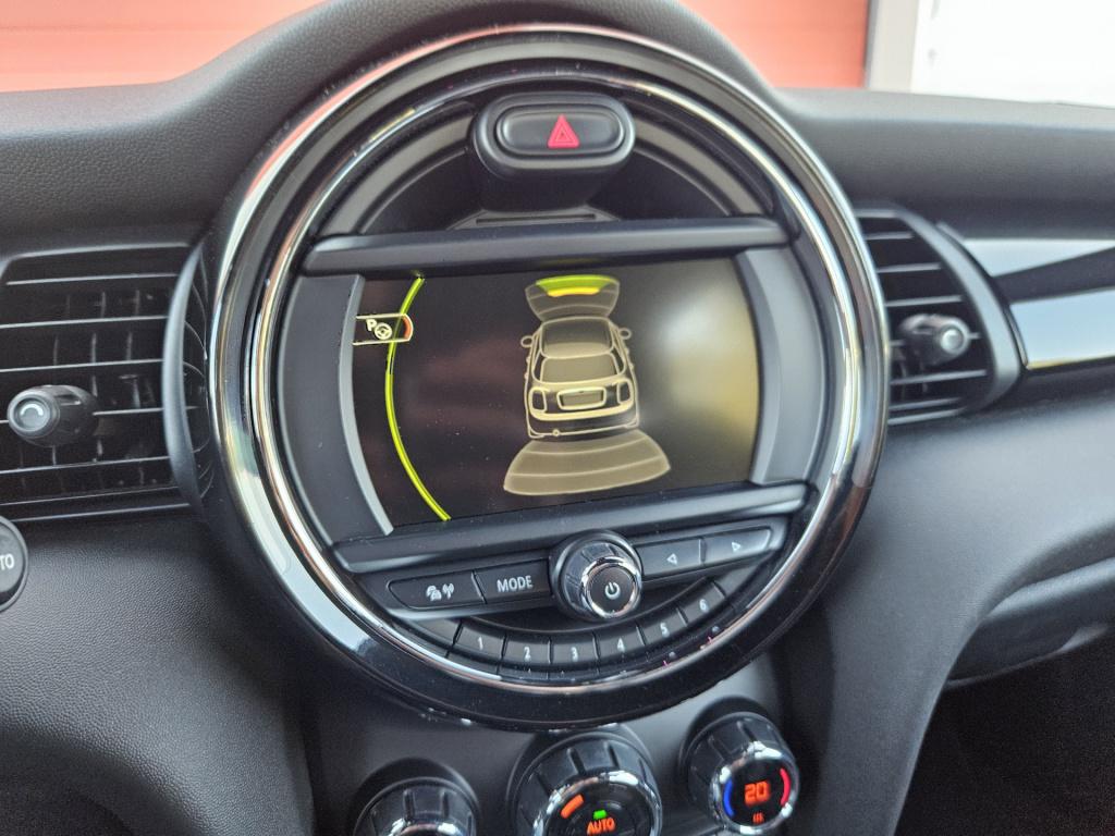 Mini 5-deurs 1.5 cooper pepper serious business | keyless | rijklaar inclus