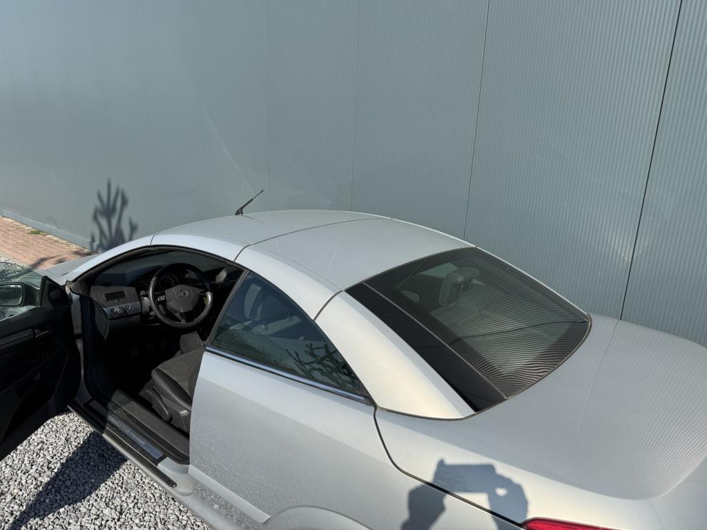 Opel Astra twintop 1.8 cosmo cabriolet