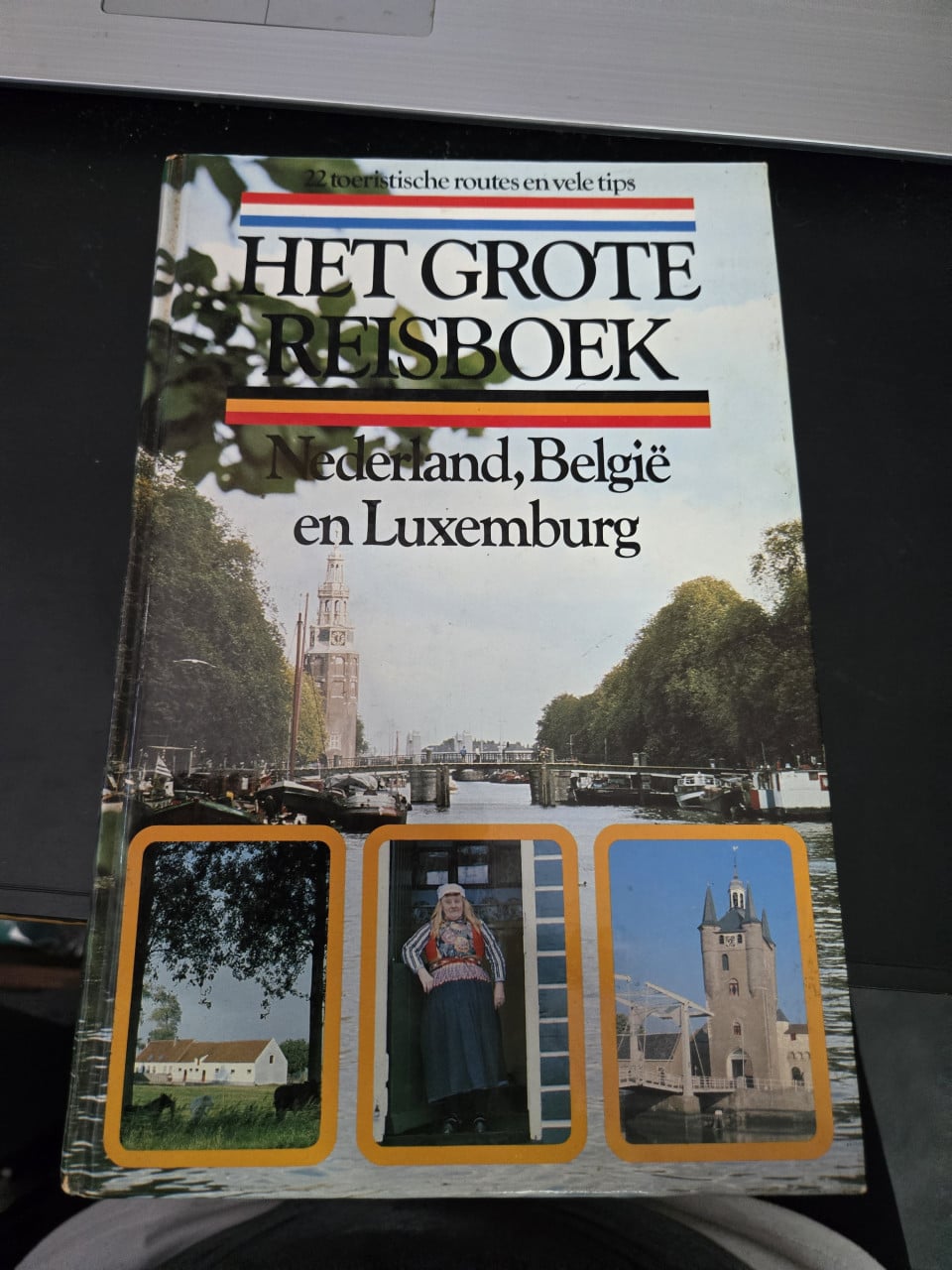 Reisboek "Het Grote Reisboek Nederland, België en Luxemburg".