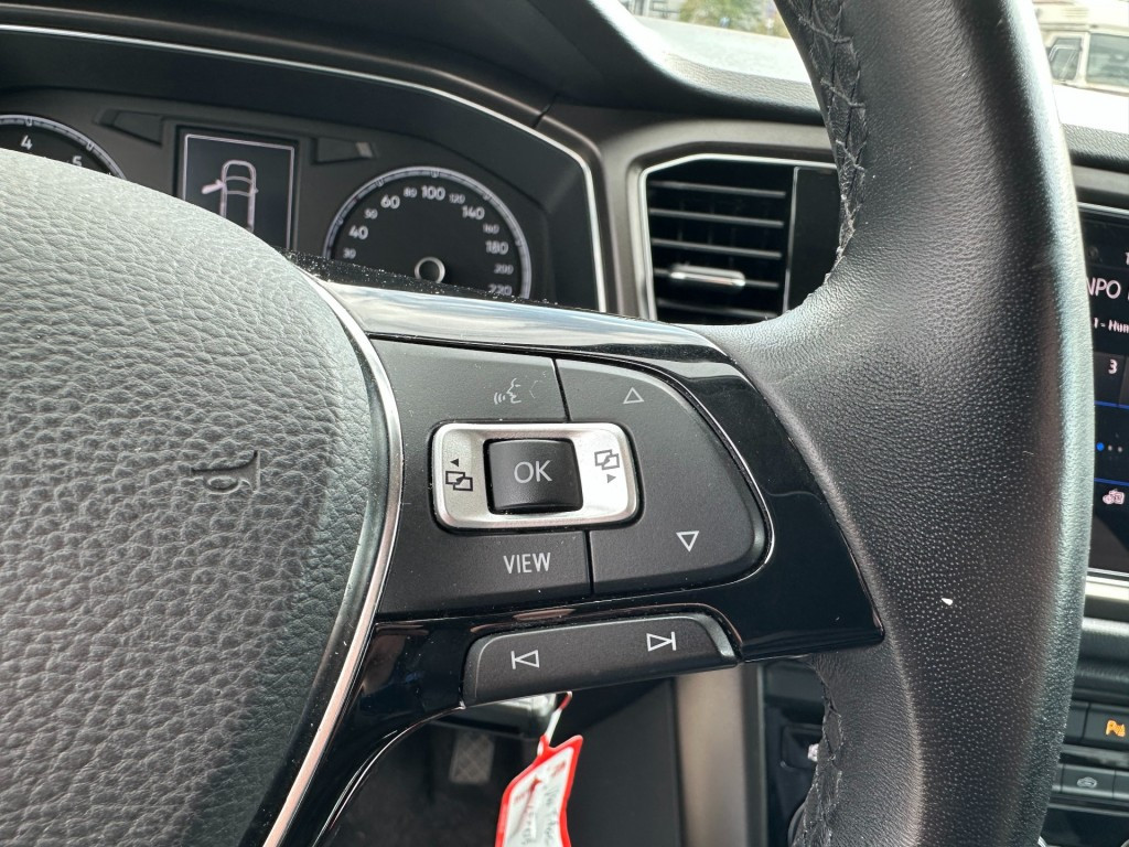 Volkswagen T-roc 1.0 tsi style 1e eigenaar carplay dab+ pdc v+a