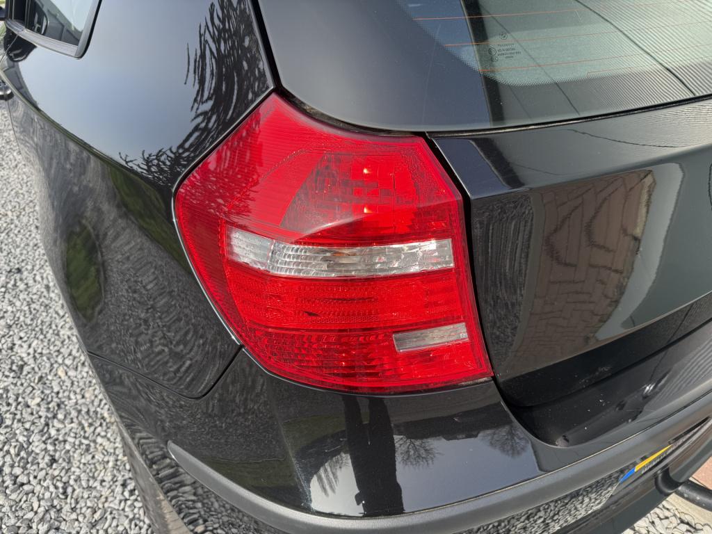 BMW 1 Serie 116i 2.0 122pk executive 3-drs