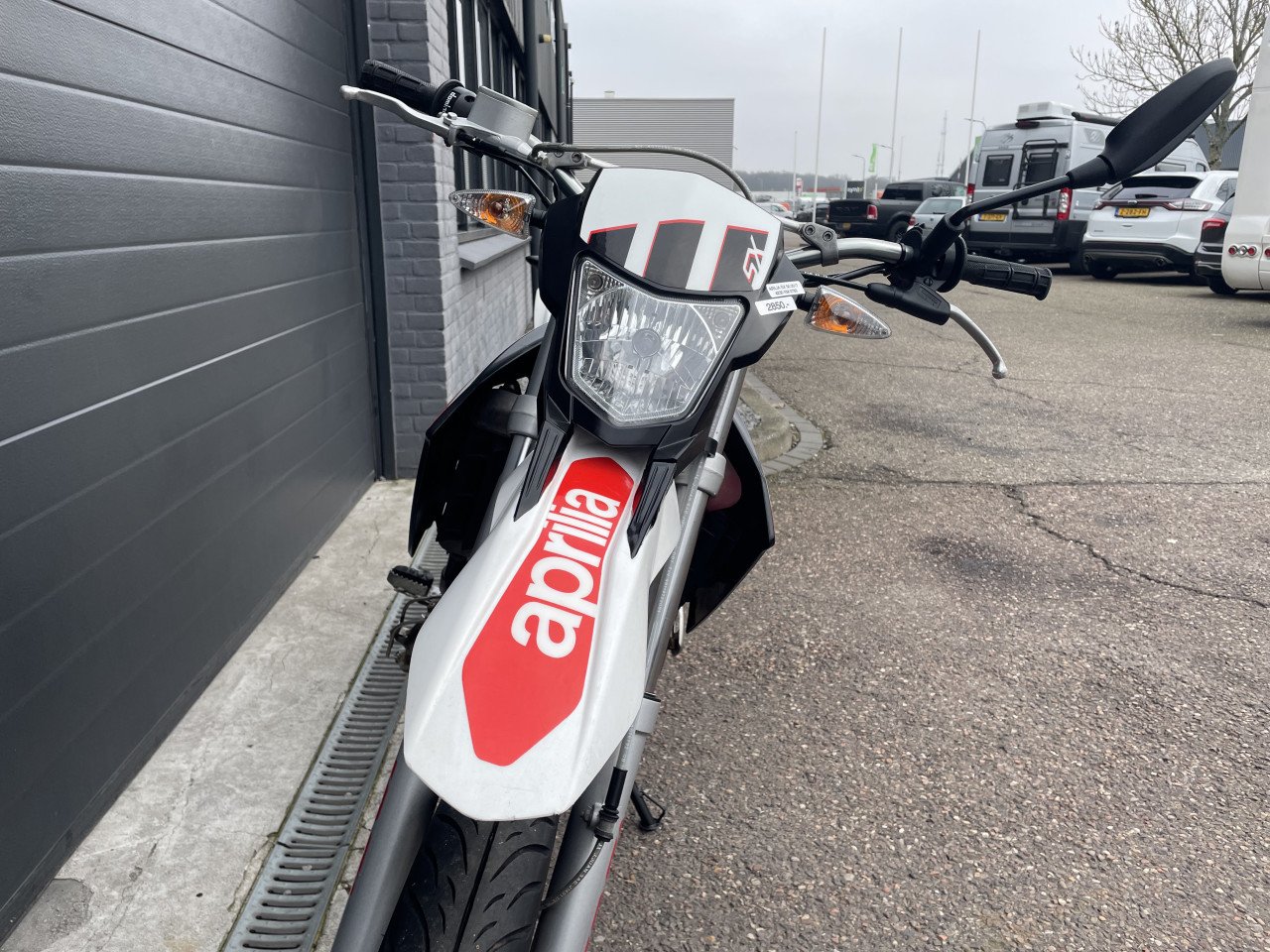 APRILIA SX 50 4230 KM SCHAKEL BROMMER