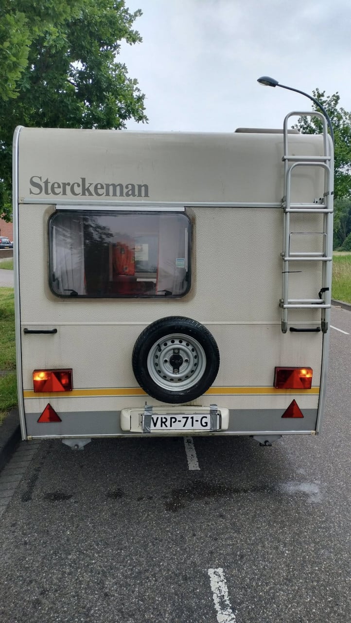 Caravelair (2001) met voortent