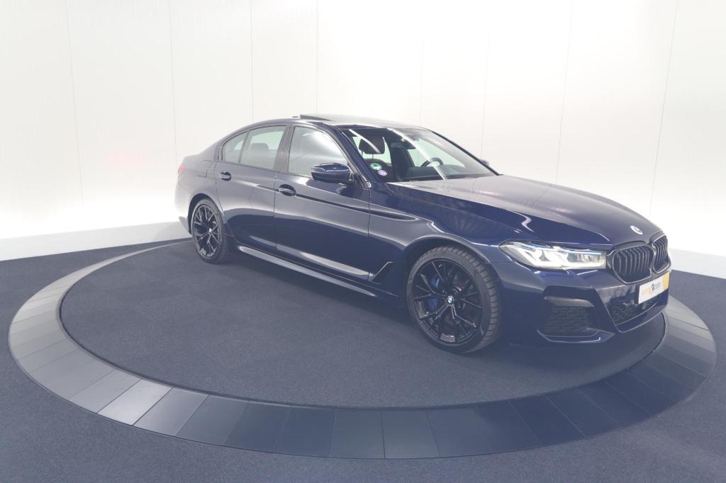 BMW 5 Serie 545e xdrive business edition plus | m sportpakket | driving ass