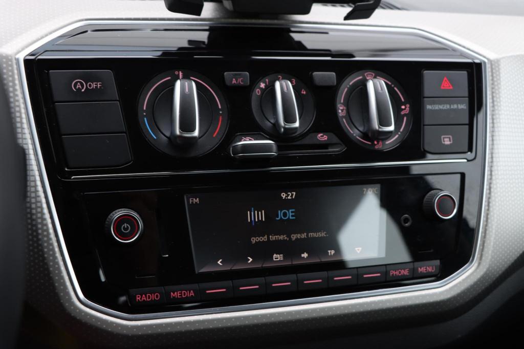 Volkswagen UP! 1.0 bmt high up! 60pk