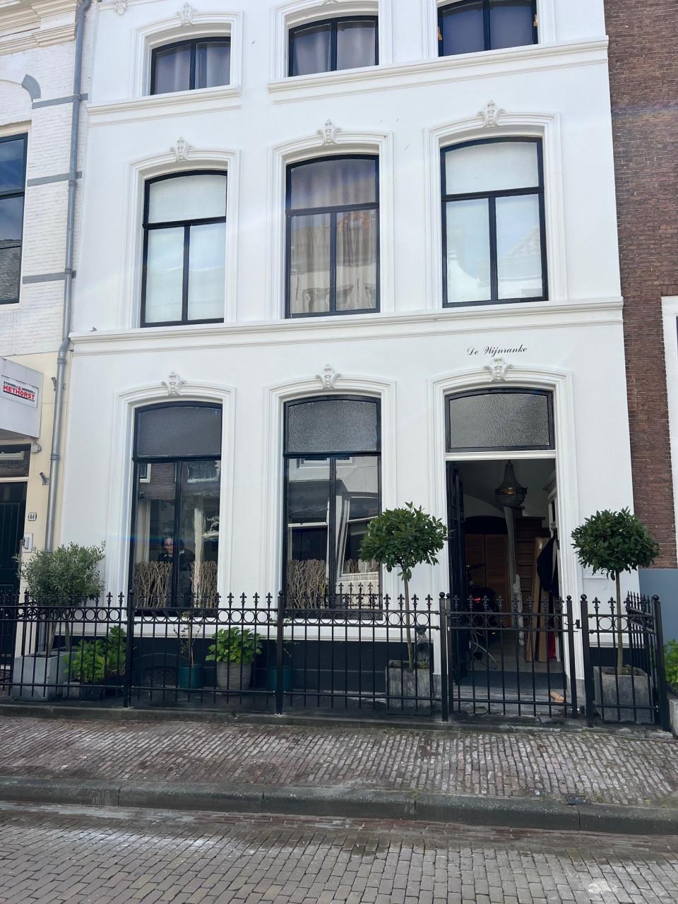 Sierhekwerk in vele soorten en maten, elke kleur is mogelijk.