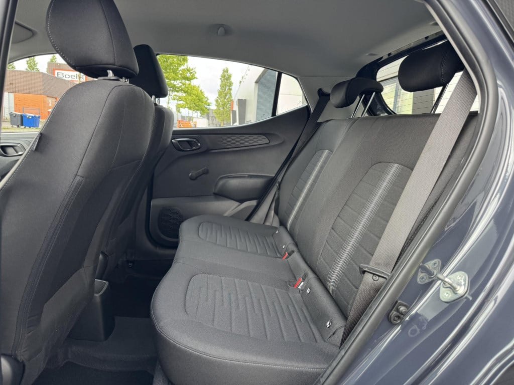 Hyundai I 10 1.0 comfort smart nieuw model! | navigatie | camera | apple ca
