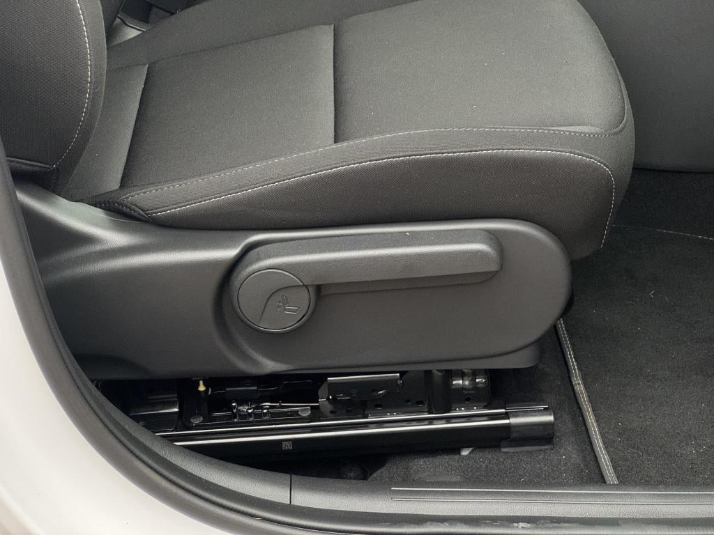 Hyundai Kona electric comfort limited 65.4 kwh incl. 19'' premium velgen!