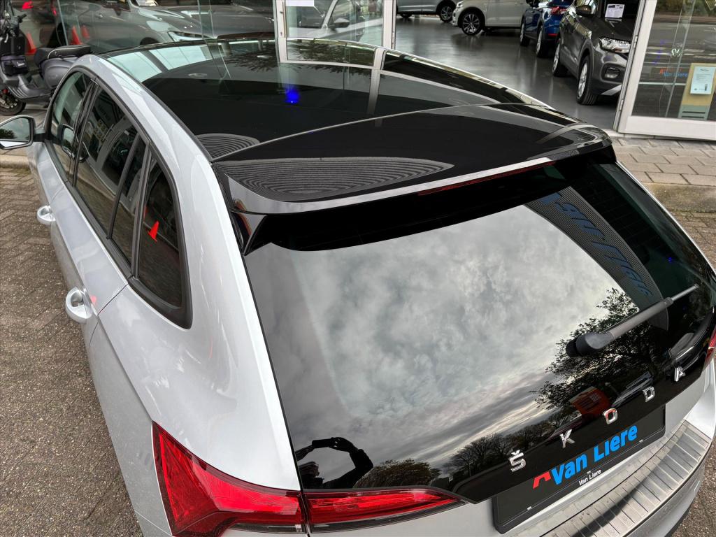 Skoda Scala 1.0 tsi 110pk sport business| carplay|panodak|17"lm| rijklaarpr