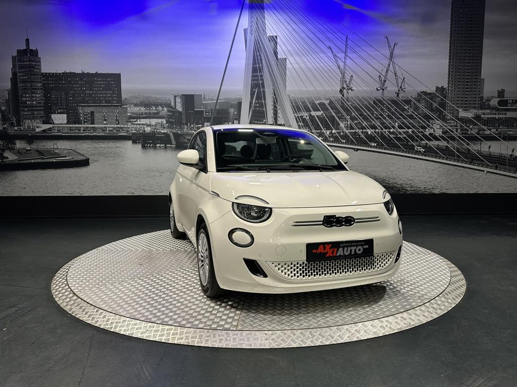 Fiat 500 icon 42 kwh *carplay*camera*