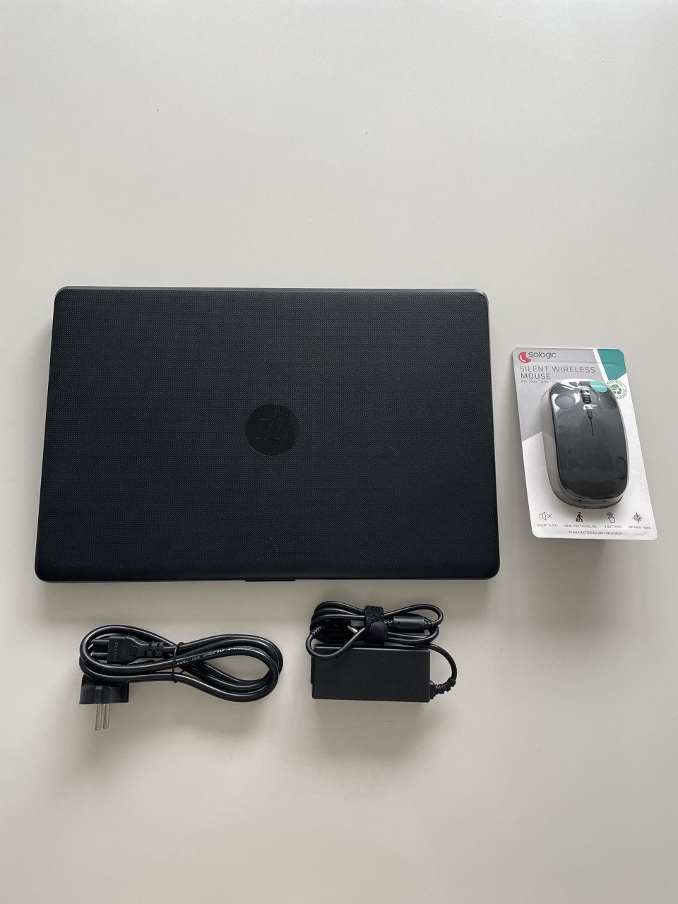 HP 15.6 inch - met Windows 11 SS 8GB office pakket + nieuwe muis
