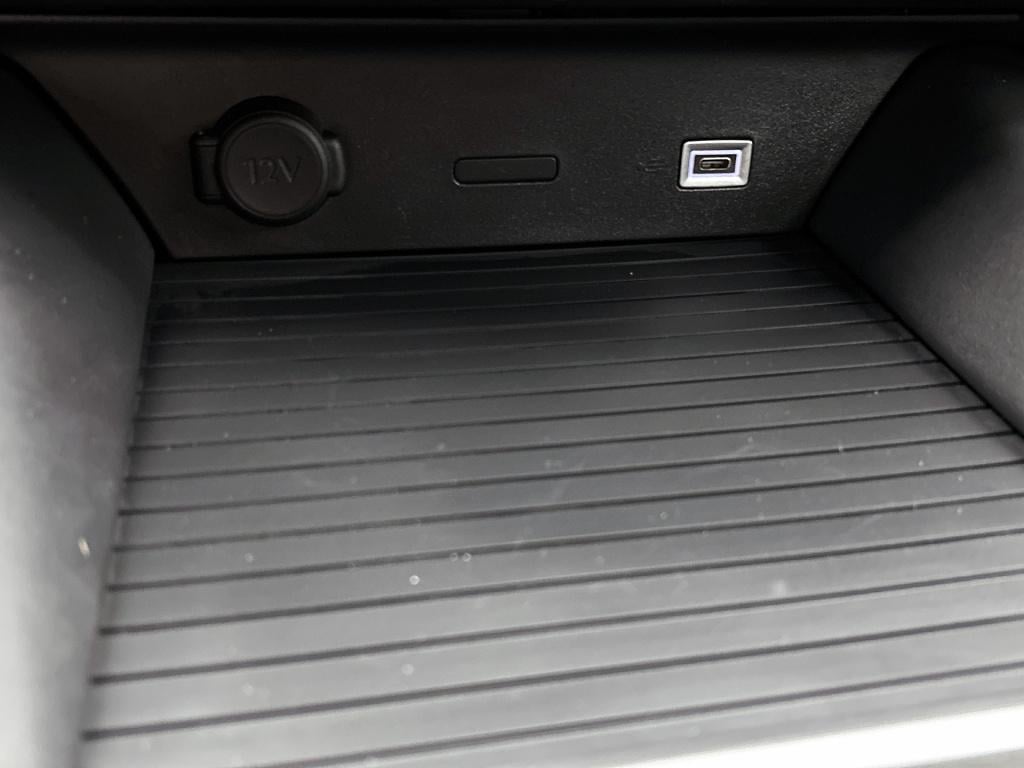 Citroen C5 X 130 pk automaat business plus | rijklaar | zwart lederen bekle