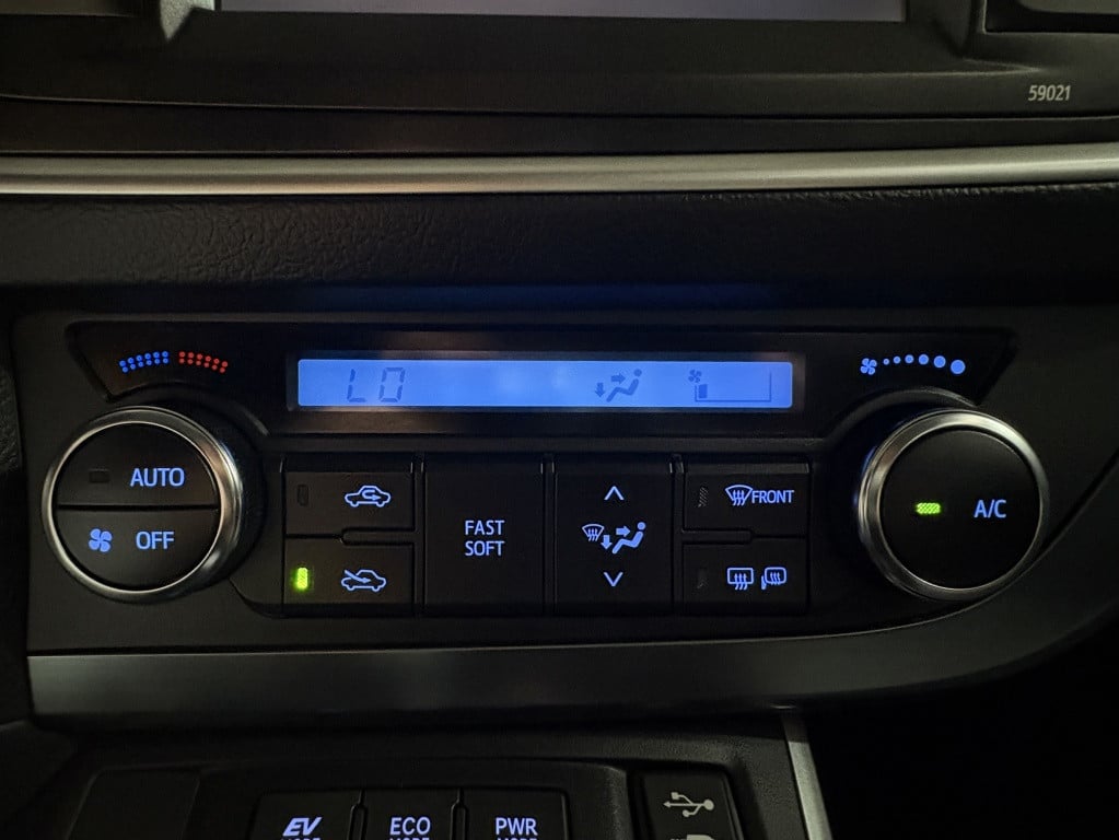 Toyota Auris touring sports 1.8 hybr. aspiration | 1e eigenaar | dealeronde