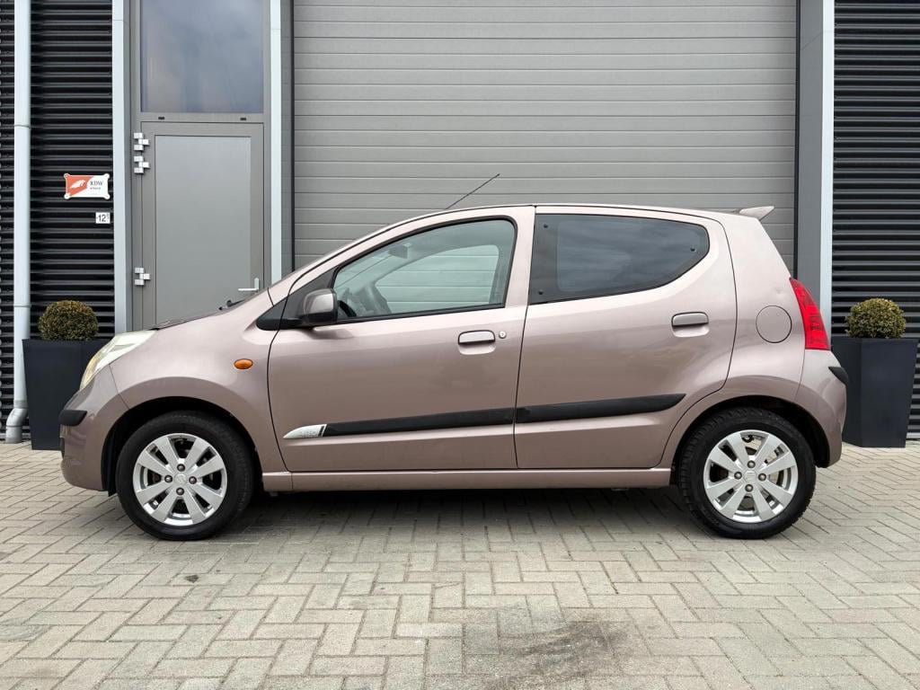 Suzuki Alto 1.0 exclusive