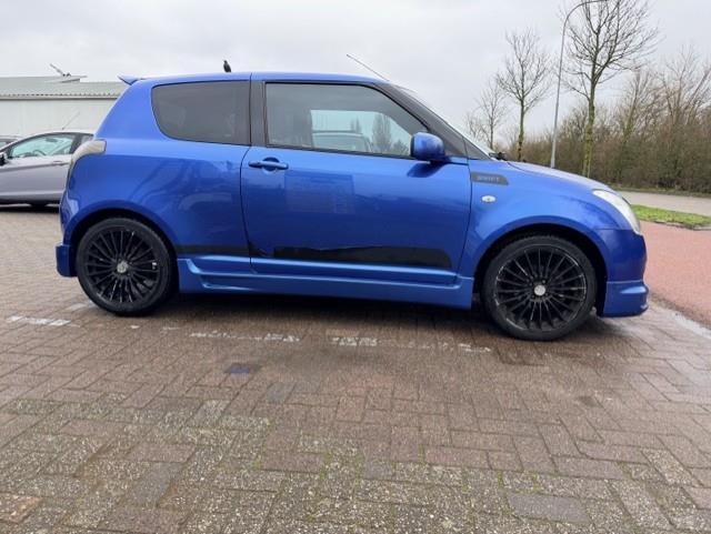 Suzuki Swift 1.5 exclusive