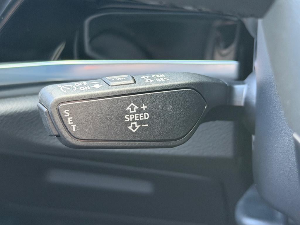 Audi Q3 45 tfsi e s-line | panoramadak | leder | sonos | carplay | led | ca