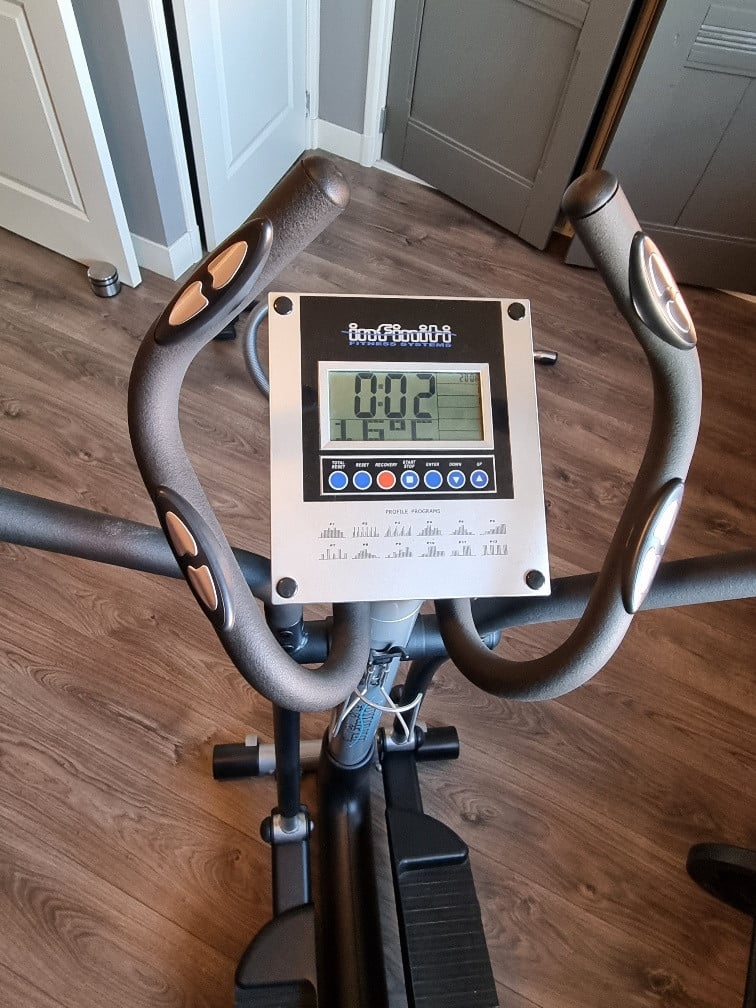Cross trainer Infiniti Elliptical