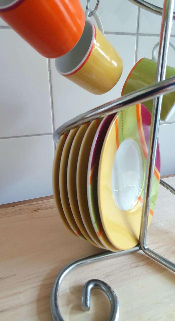 Vintage kleurrijke 6 persoons kop en schotel