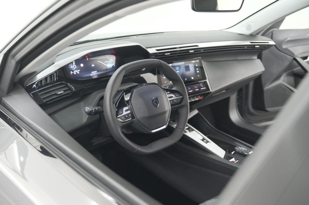 Peugeot 408 1.2 hybrid 136 e-dcs6 allure | 360 camera | navigatie | parkeer