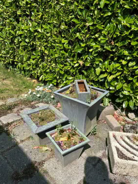 Tuindecoratie + plantenbakken