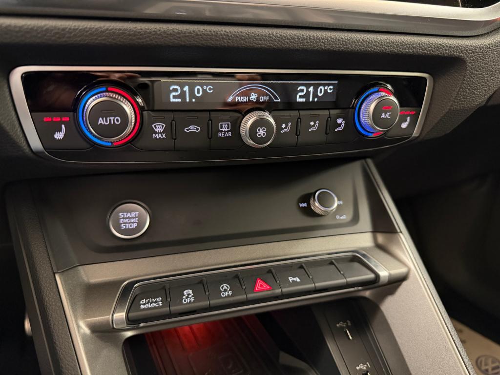 Audi Q3 35 tfsi edition one s-line | panoramadak | bang & olufsen | leer