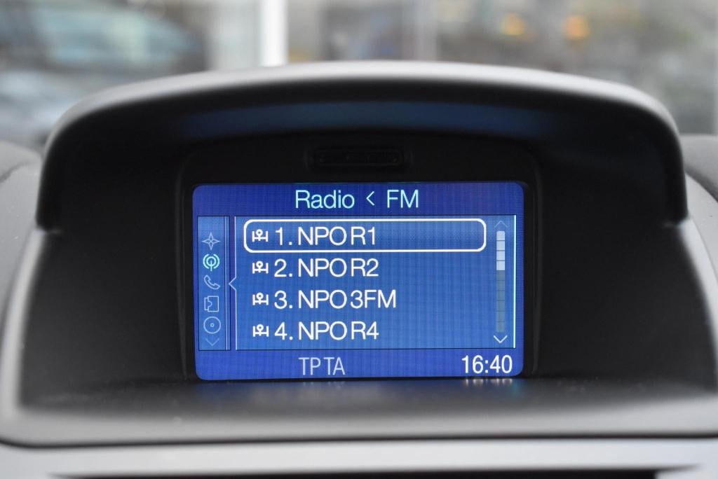 Ford Fiesta 1.0 style | incl. nieuwe distributieriem | volledig dealeronder