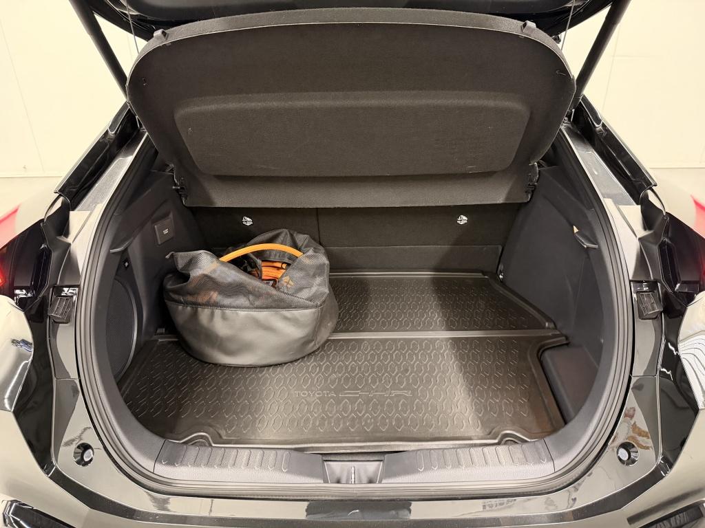 Toyota C-hr 2.0 phev 220 exec