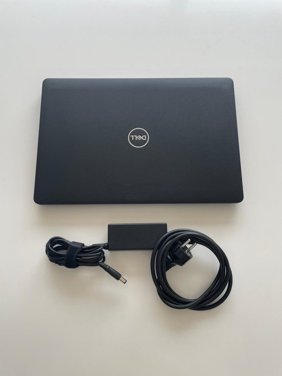 Dell 15 inch Windows 11 SSD 16GB RAM Office - in nieuwstaat