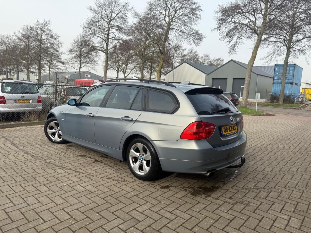 BMW 3-serie Touring 318i Executive